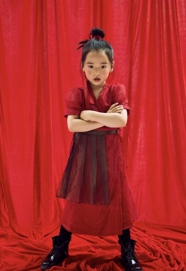 董璇曬女兒小酒窩近照，五官越來越像爸爸，「女版高雲翔」竟也美 娛樂八卦吃瓜 第5张