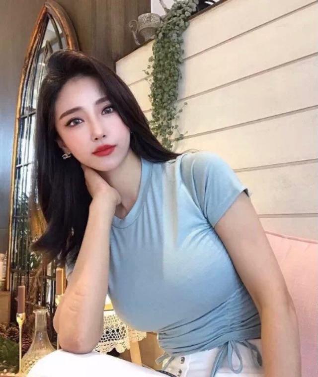 韓國小姐姐也太好看了吧，身材飽滿有型，全靠每天健身打卡 街拍正妹 第3张