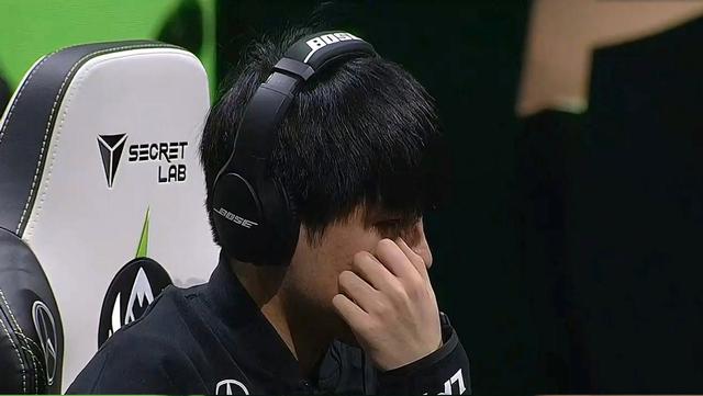 英雄联盟：RNG每日一败，UZI粉丝：“不要碰瓷”