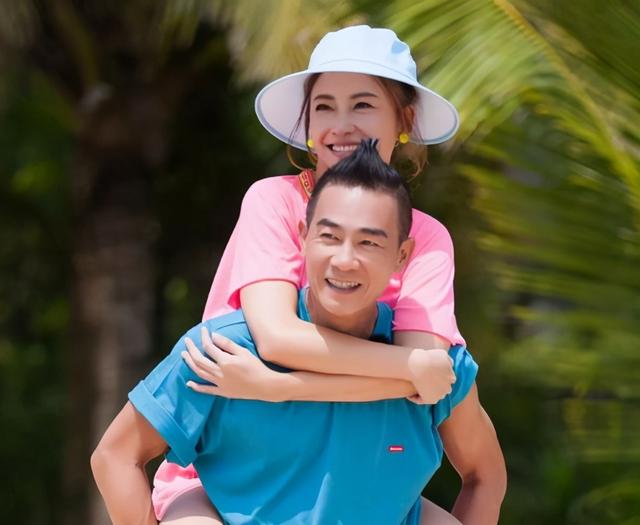 山雞哥陳小春求婚應采兒哭泣到無法言喻，為何？霸氣古惑仔情感史 娛樂八卦吃瓜 第15张