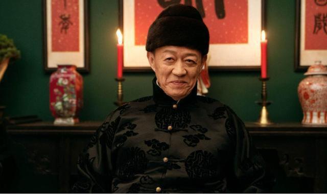 57歲娶了小25歲學生，60歲喜得龍鳳胎，如今70歲為奶粉錢瘋狂拍戲 娛樂八卦吃瓜 第1张