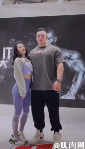 鹿晨輝遇上健身「小姐姐」，場面也太惹火了吧 健身減肥達人 第11张