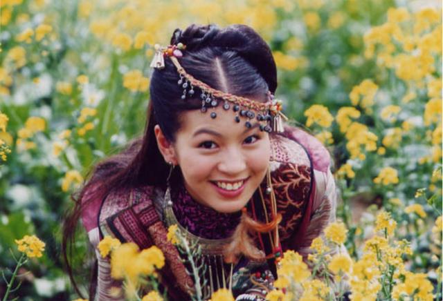 因與初戀阮經天「初夜門」事件，被逼退圈的劉品言，怎麼樣了 娛樂八卦吃瓜 第1张