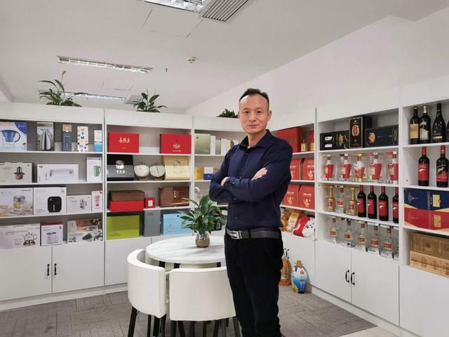 悦购3元百货怎么加盟,礼品店加盟品牌排行