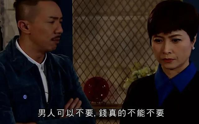 不爽？泼他呀 情人节送女朋友什么礼物比较有意义