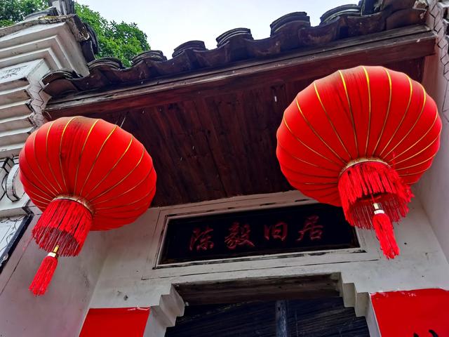 景德镇一日游必去景点，景德镇旅游景点十大排行（江西旅游必去十大景点有哪些）