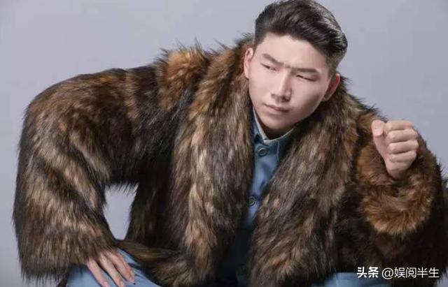 年龄和颜值不成正比的几位明星，明明长得不好看