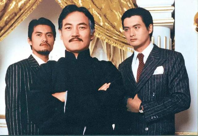 刘恺威和颖儿是同一家吗，与颖儿传绯闻夜光剧本门