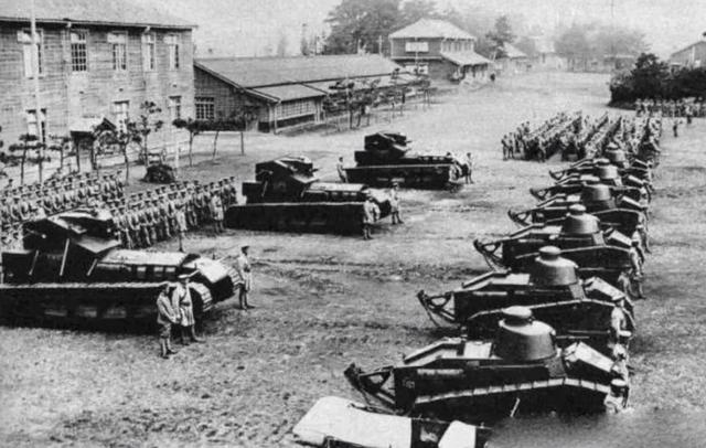 火烧圆明园图片，为何1万人能肆虐火烧圆明园（火烧圆明园是什么战争时期）