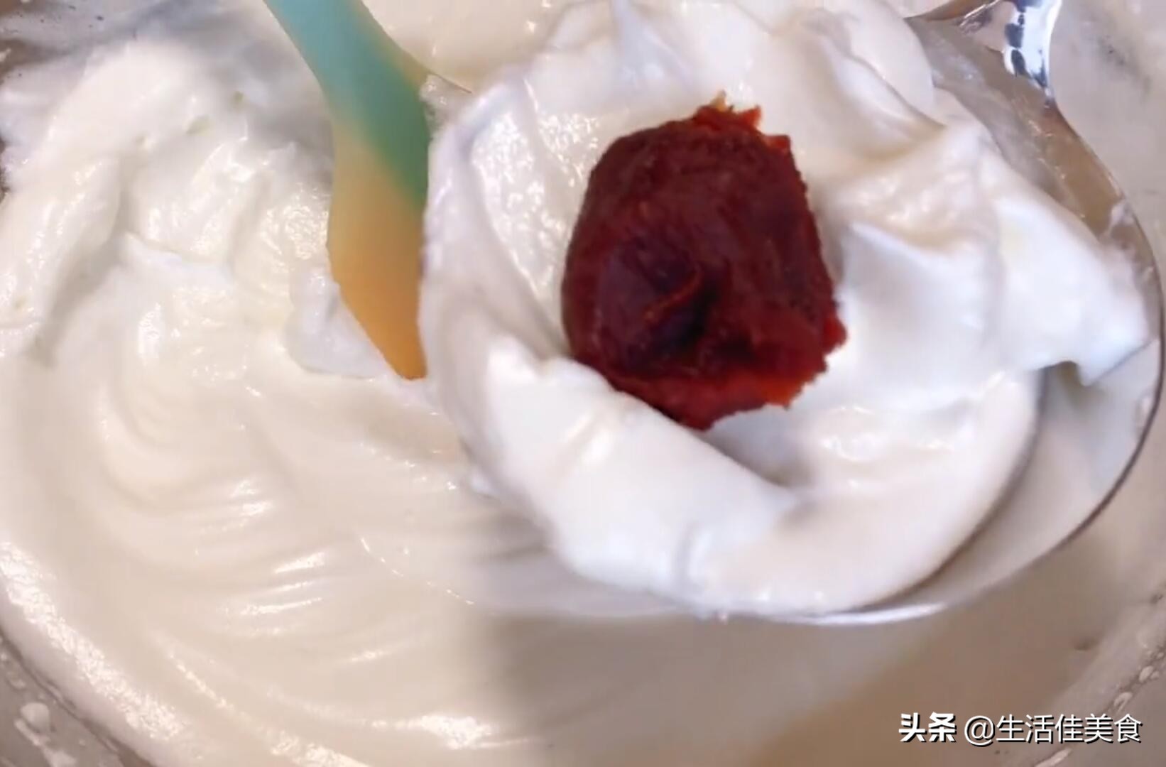 羊尾的做法怎么做（简单又好吃的蛋清羊尾烹饪教程）