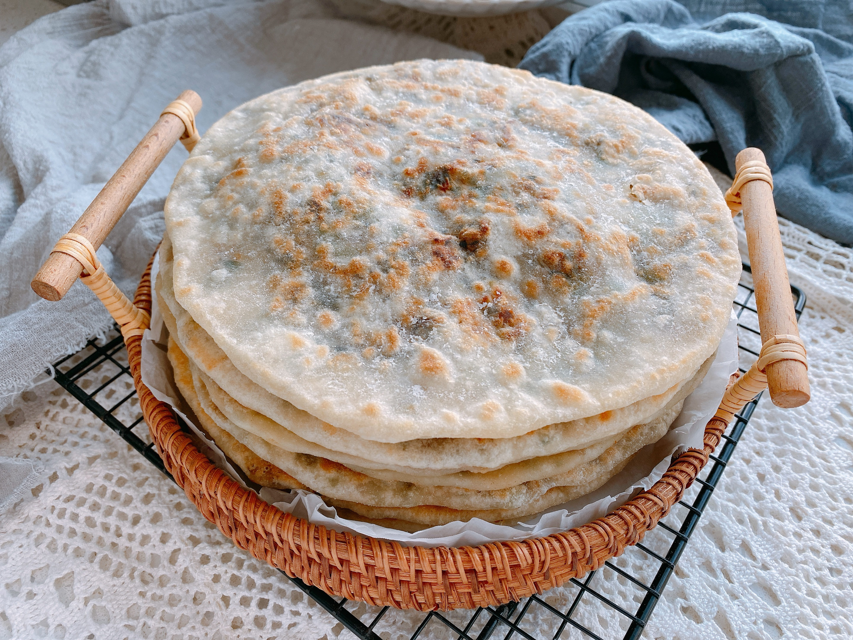 梅干菜饼的做法大全教你做酥到掉渣的梅干菜饼