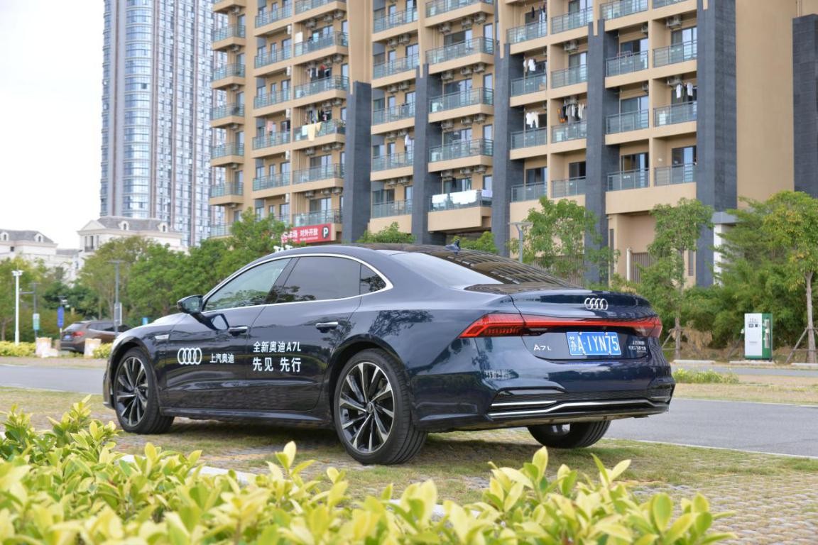 先见 先行 艾特车厦门试驾全新奥迪A7L