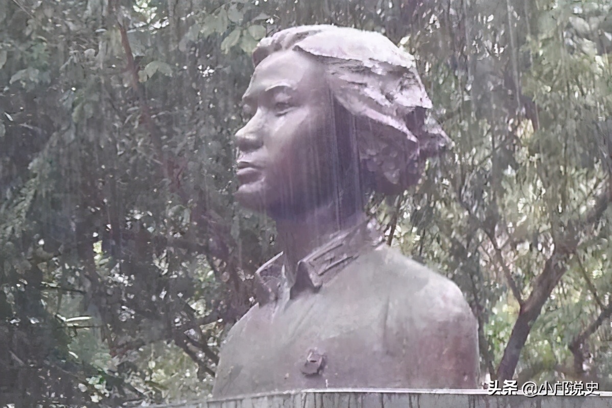女烈受刑专辑