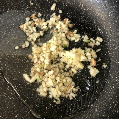 簸箕炊的做法（10步教你做出化州特色小吃簸箕炊）