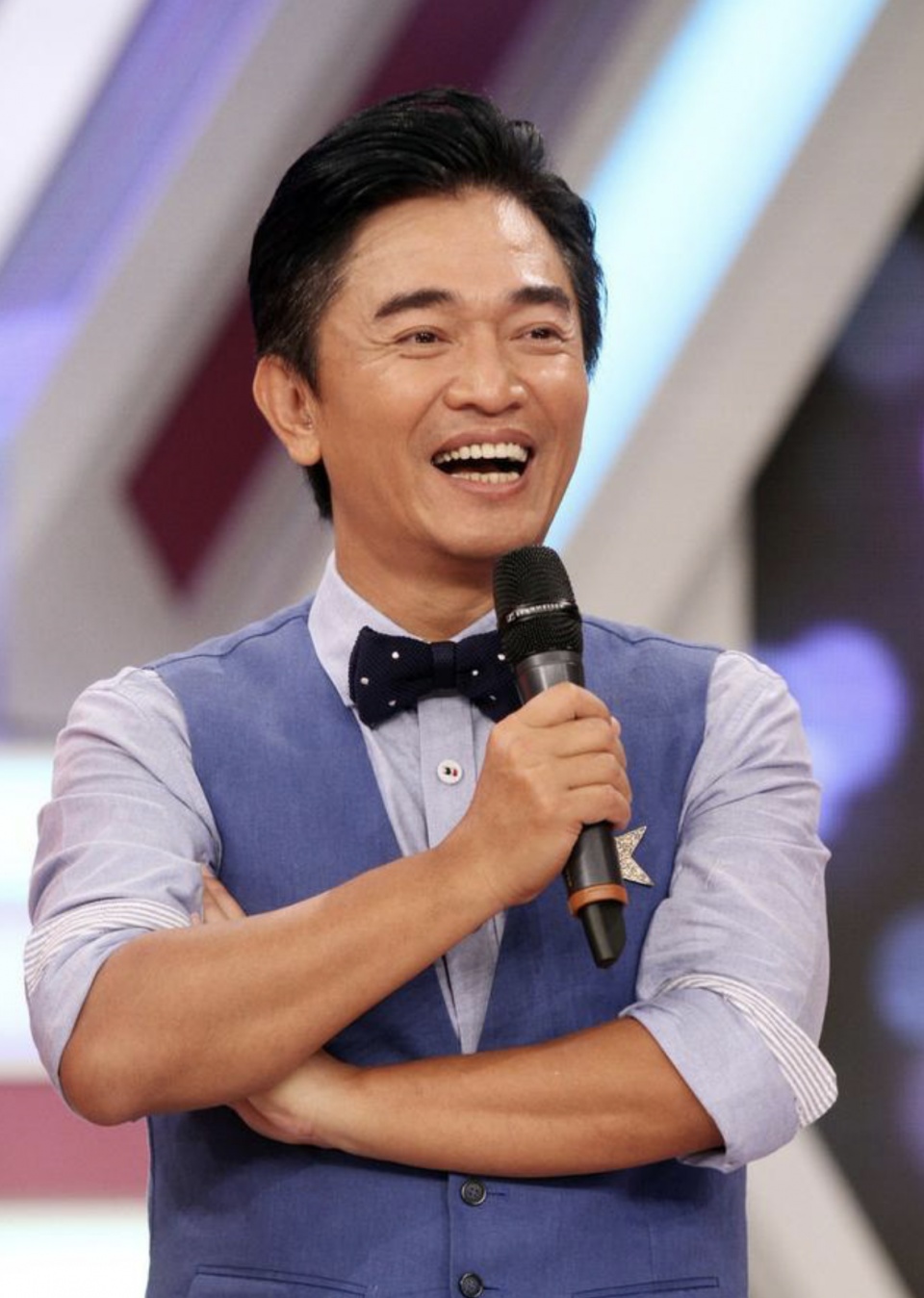 周杰伦一年赚多少钱(吴宗宪否认移居上海 价格百科