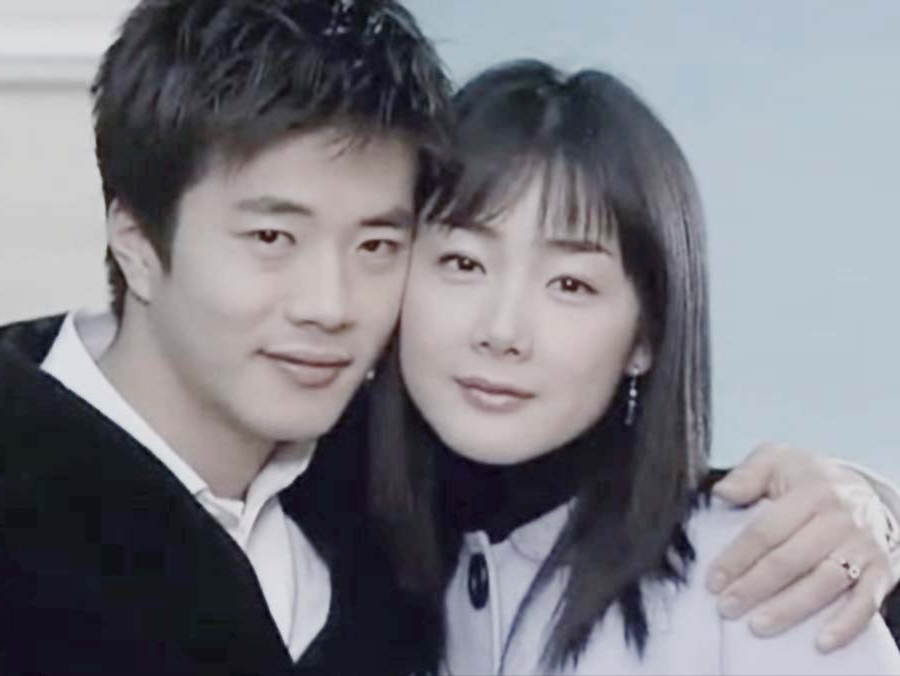 崔智友嫁人生子老公是圈外人花钱包养老公身份成谜