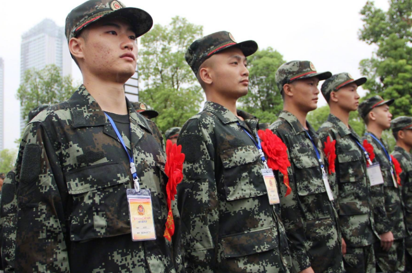 大学生义务兵退伍费发放标准2016大学生服兵役两年后