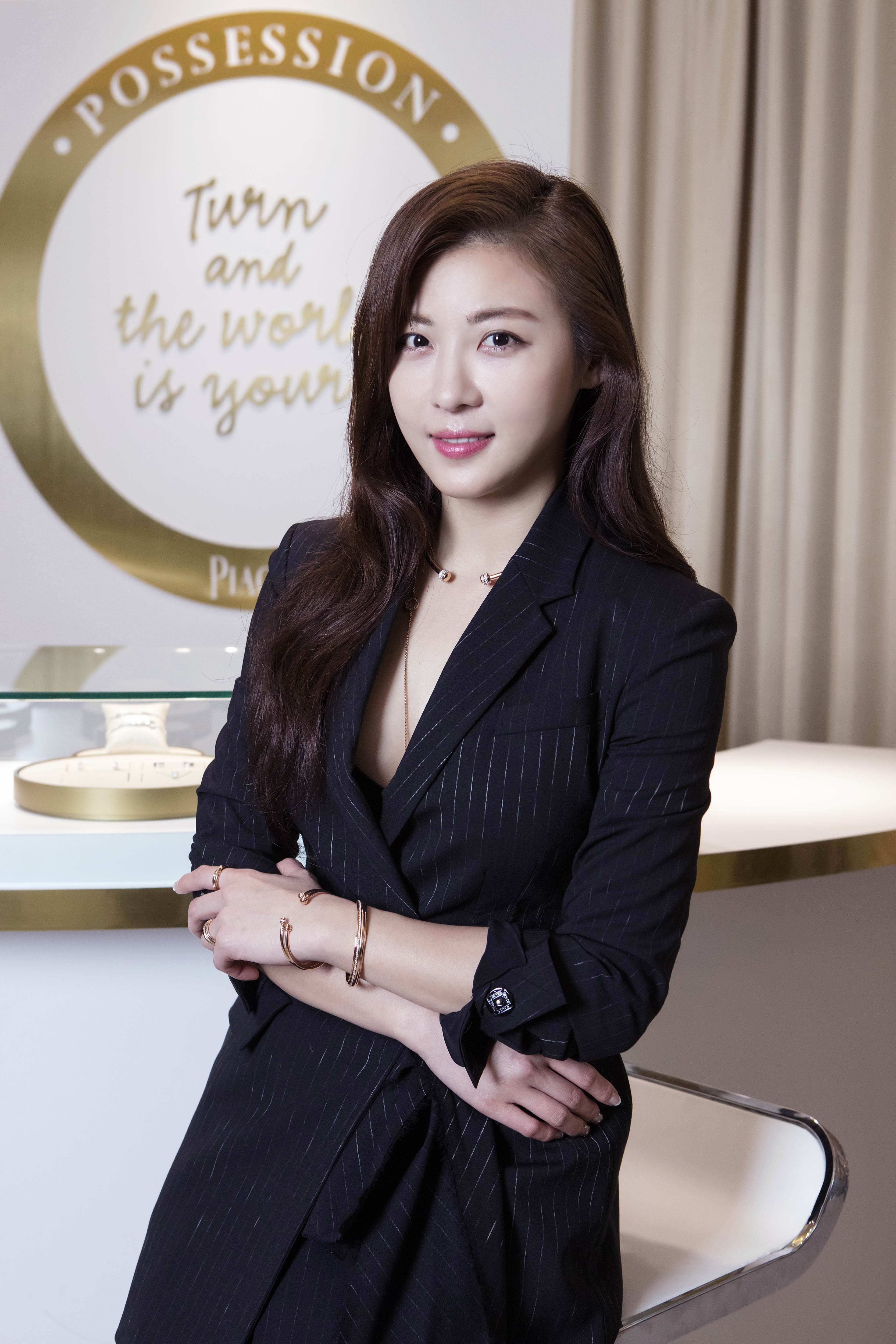 十,河智苑,说起河智苑,相信很多男生对于这位女神不会陌生,毕竟那部