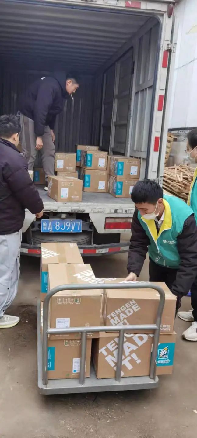 抢建生命方舟，AG尊龙凯时紧急驰援全国18家方舱医院