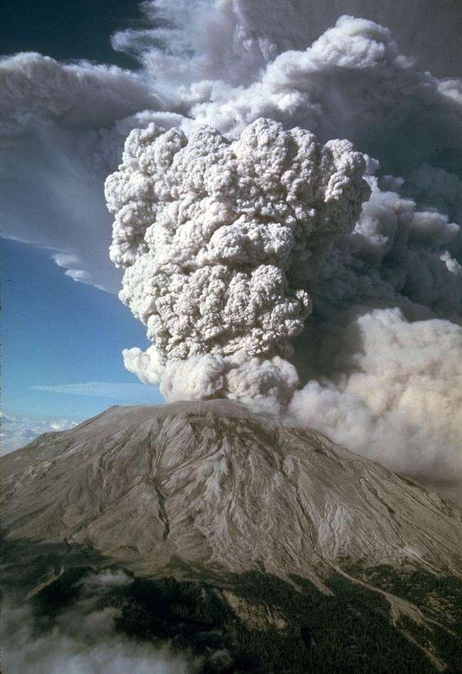 汤加火山喷发后航拍照片曝光新闻介绍