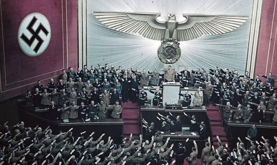 panzerlied歌词(最易混淆的两首世界名曲:《征服天堂》与《弥撒曲》)