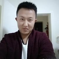 龙龙140310832头像