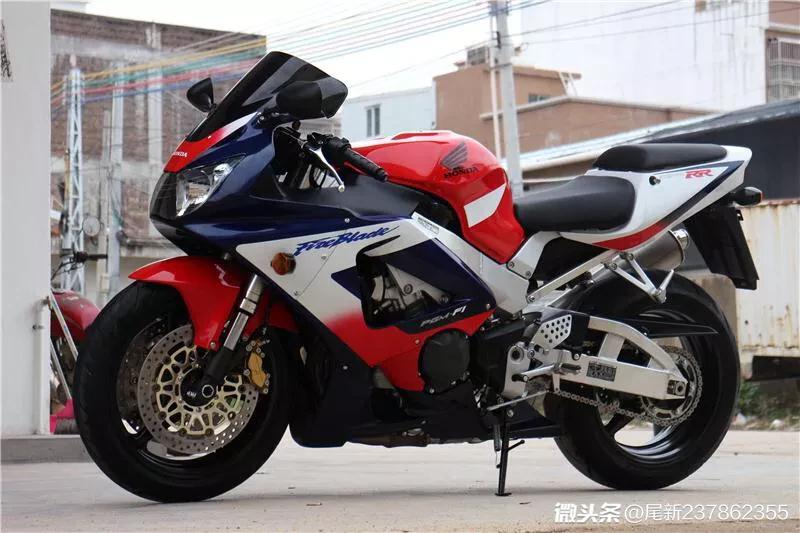 一代名车(本田cbr900 929)经典公路赛电喷 电表