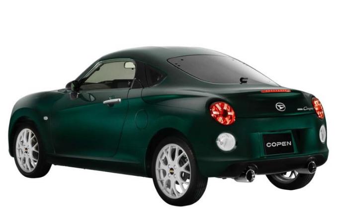 限量200辆 大发copen coupe官图日前,大发正式