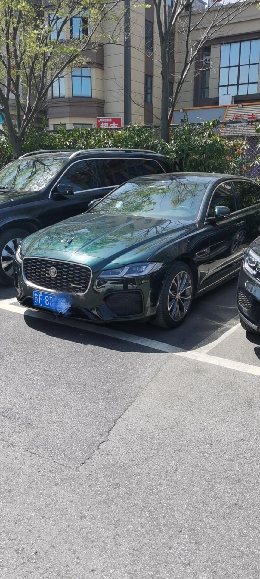 作者提到的车系:询底价郑辉1158822451这款车没必要装个立标,画蛇添足