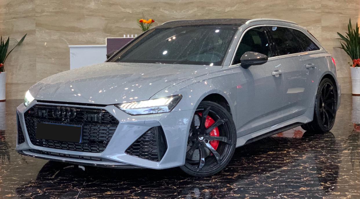 奥迪rs62021款40avant