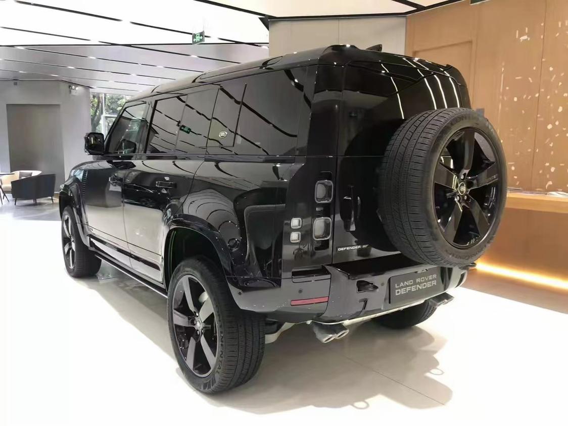 全球限量版007路虎卫士