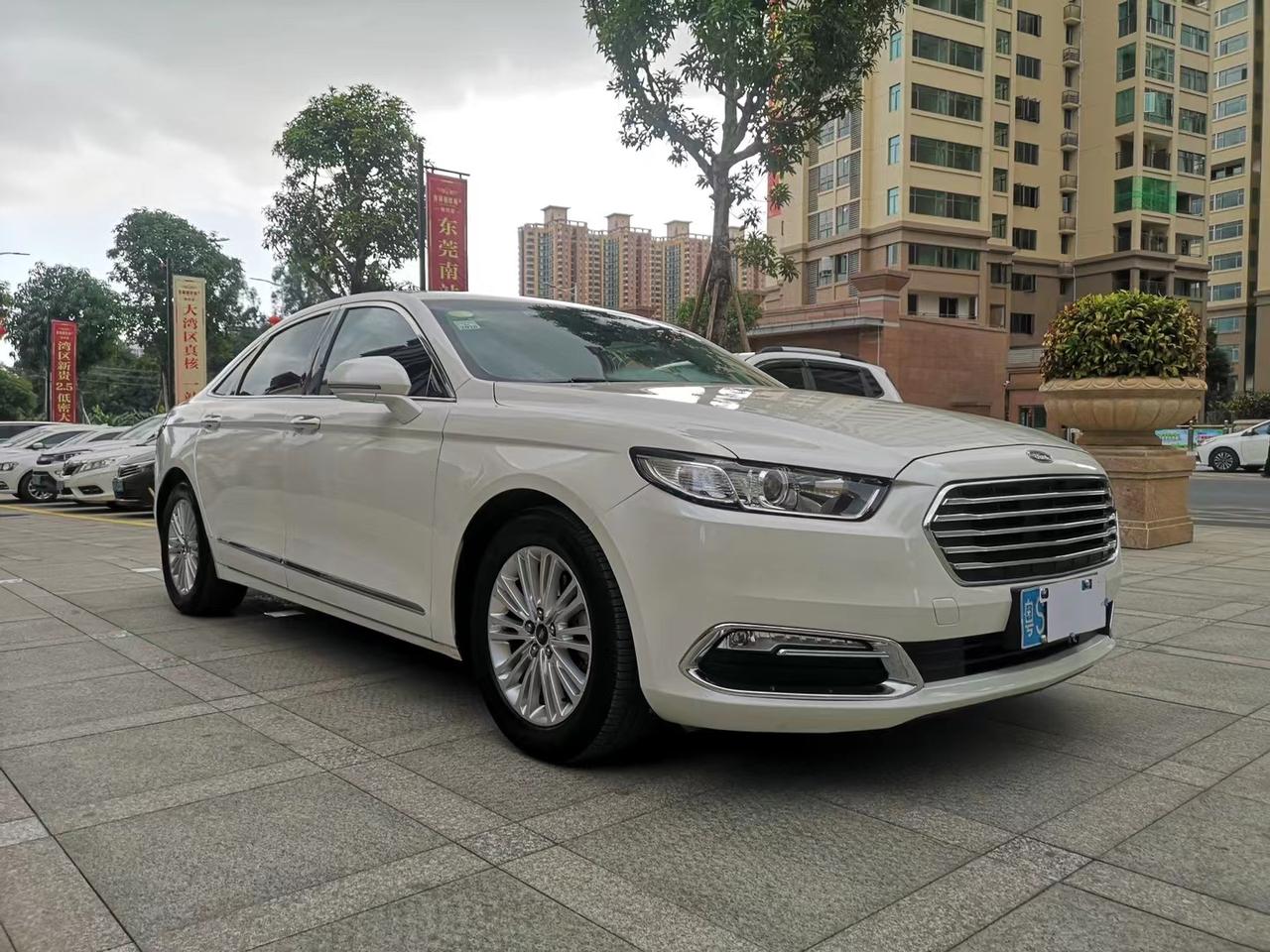 最新车源〔庆祝〕[庆祝〕[庆祝〕17年福特金牛座 2.0t豪