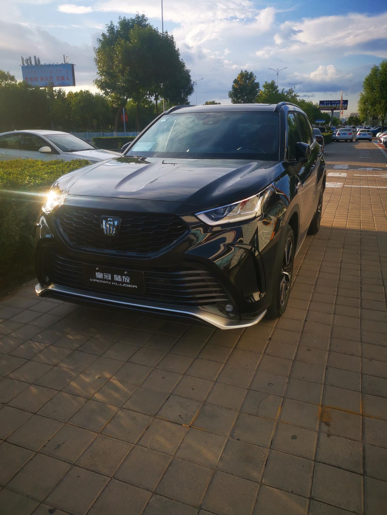 皇冠陆放试驾感受