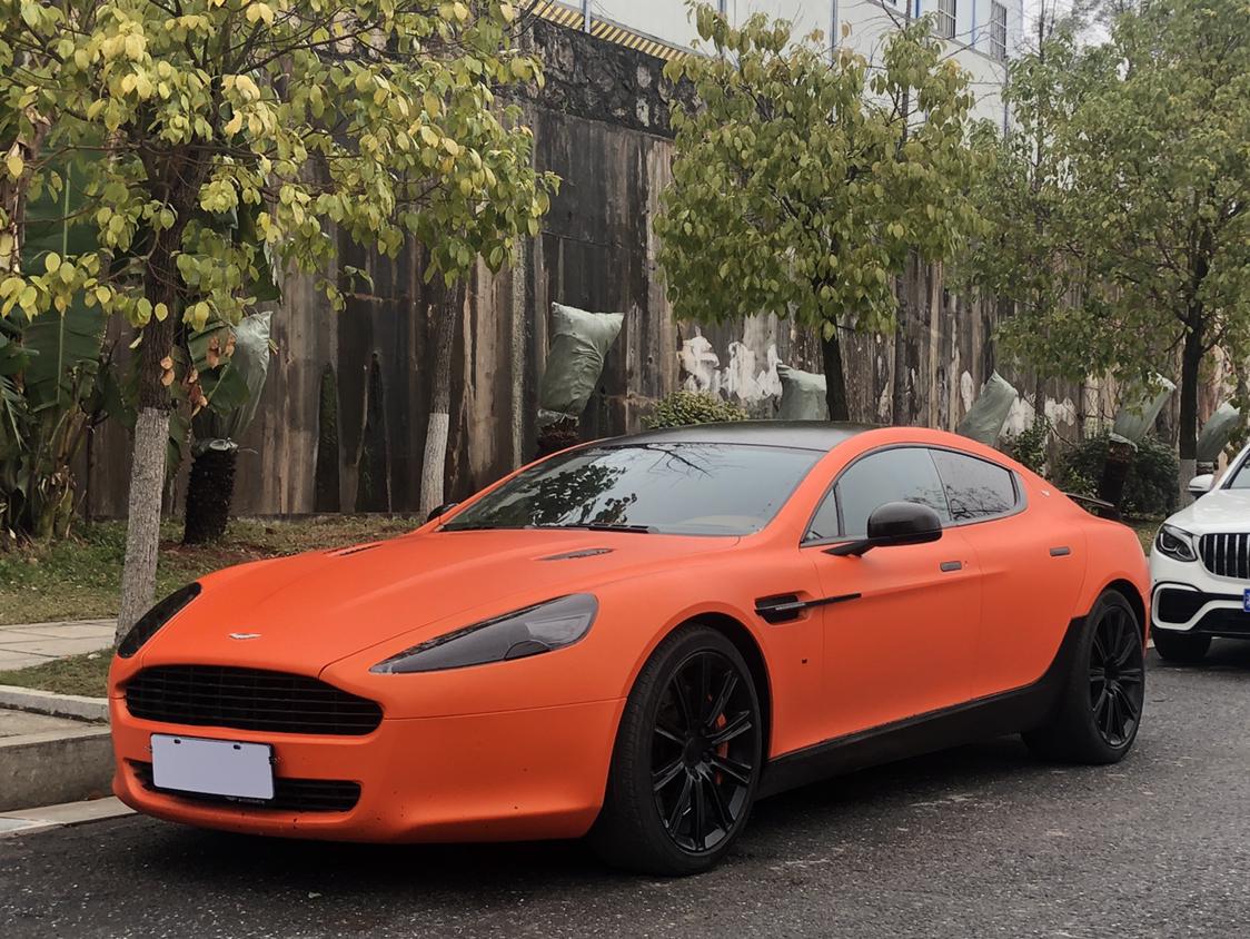 阿斯顿马丁四门轿跑便宜出8