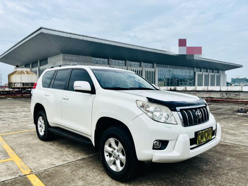 11年丰田霸道2700全进口版