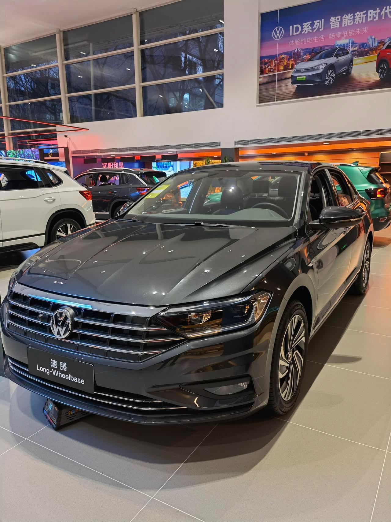 速腾卓越猛石黑