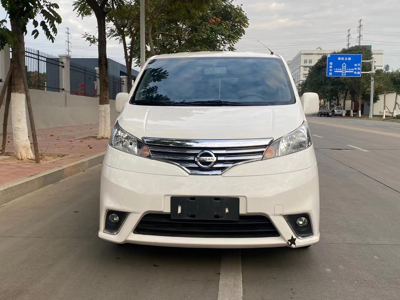 差几天2020年日产nv200自动高配