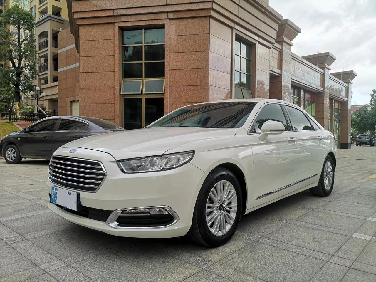 最新车源〔庆祝〕[庆祝〕[庆祝〕17年福特金牛座 2.0t豪