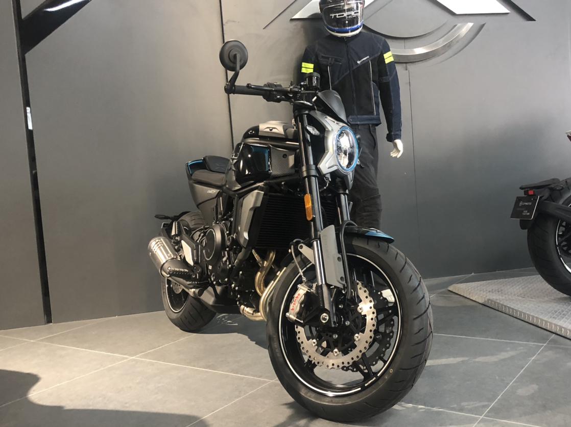 0299新车一血 春风clx7002021-12-29发布荣真车行