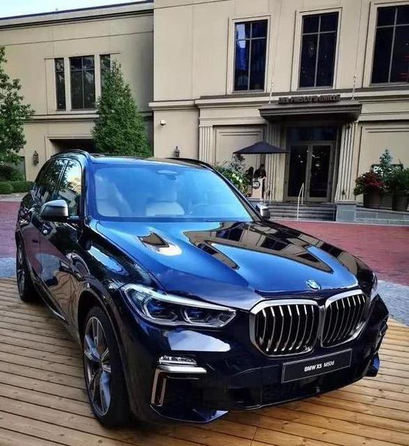 两辆换一辆x577艾力绅vs保时捷卡宴