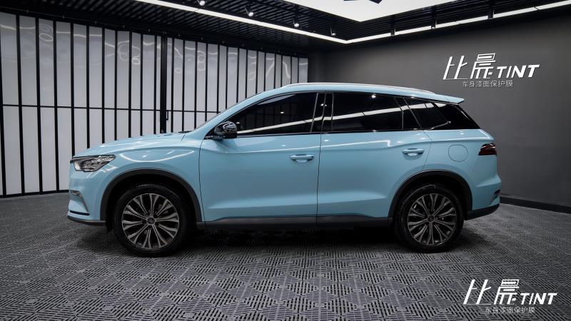 比亚迪宋水晶冰川蓝