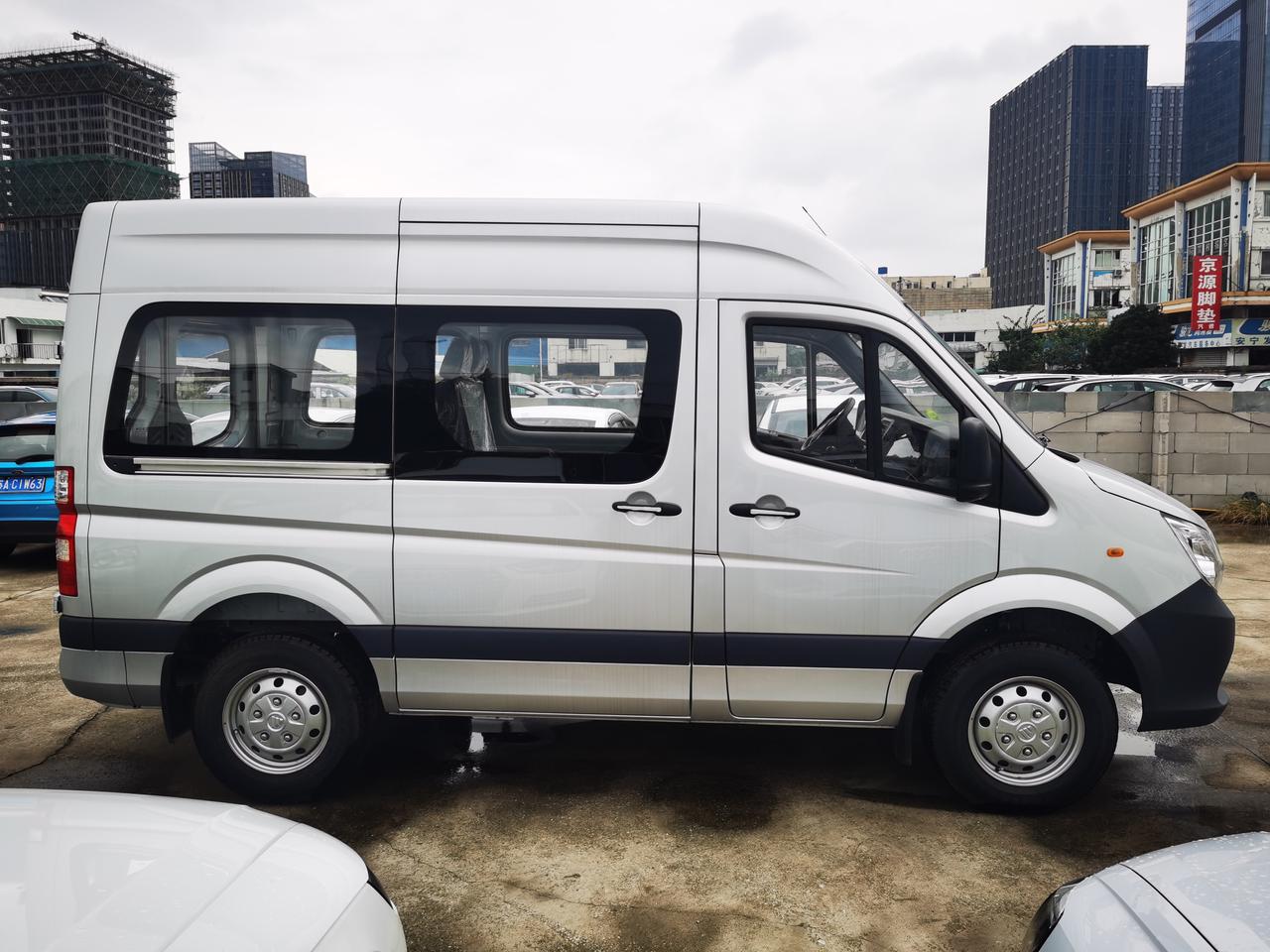 福田图雅诺短轴中顶五座