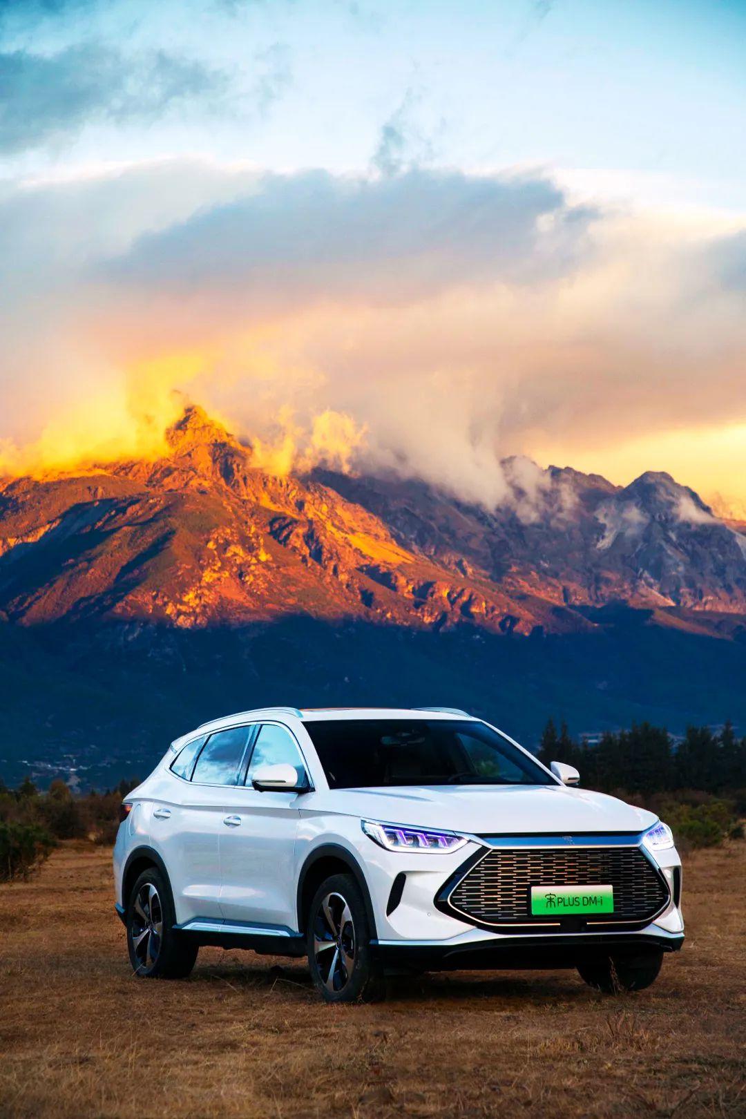 友友们,有对宋plusdmi改装行车记录仪的吗?自带的行车记