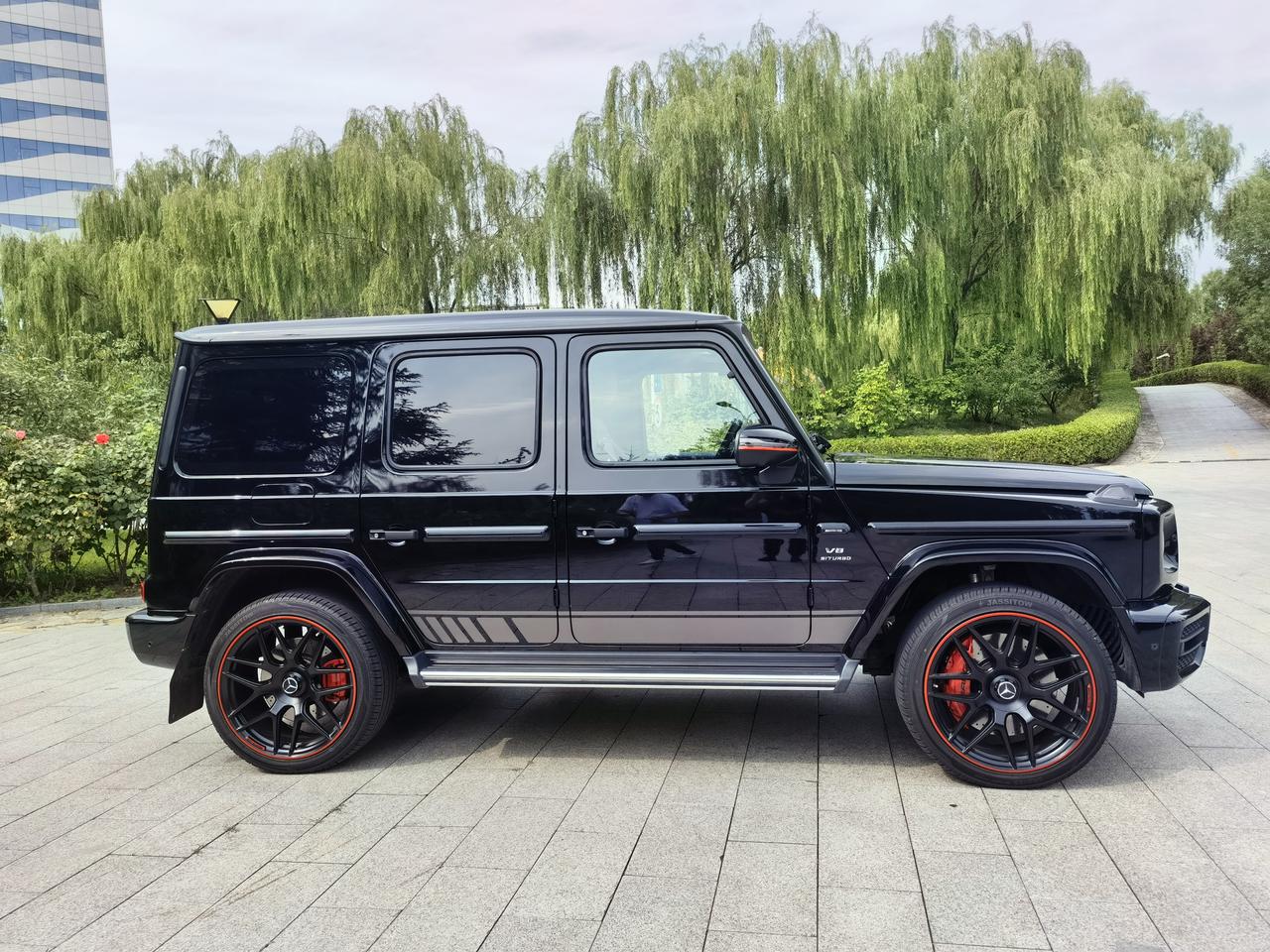 星空顶的g63_迈巴赫g级车友圈_豪车超跑租赁-allen_懂车帝