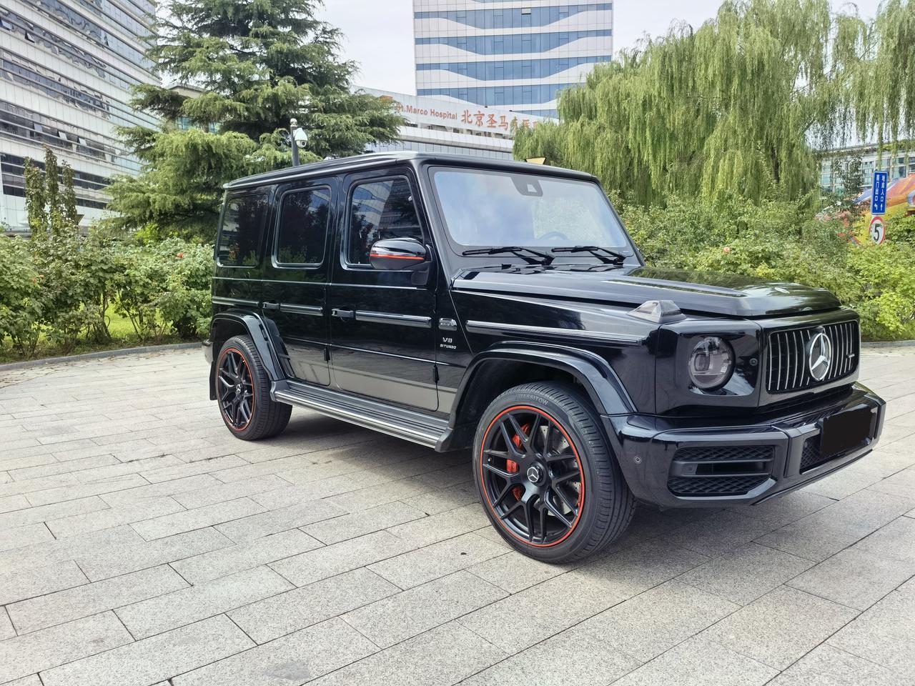 星空顶的g63_迈巴赫g级车友圈_豪车超跑租赁-allen_懂车帝