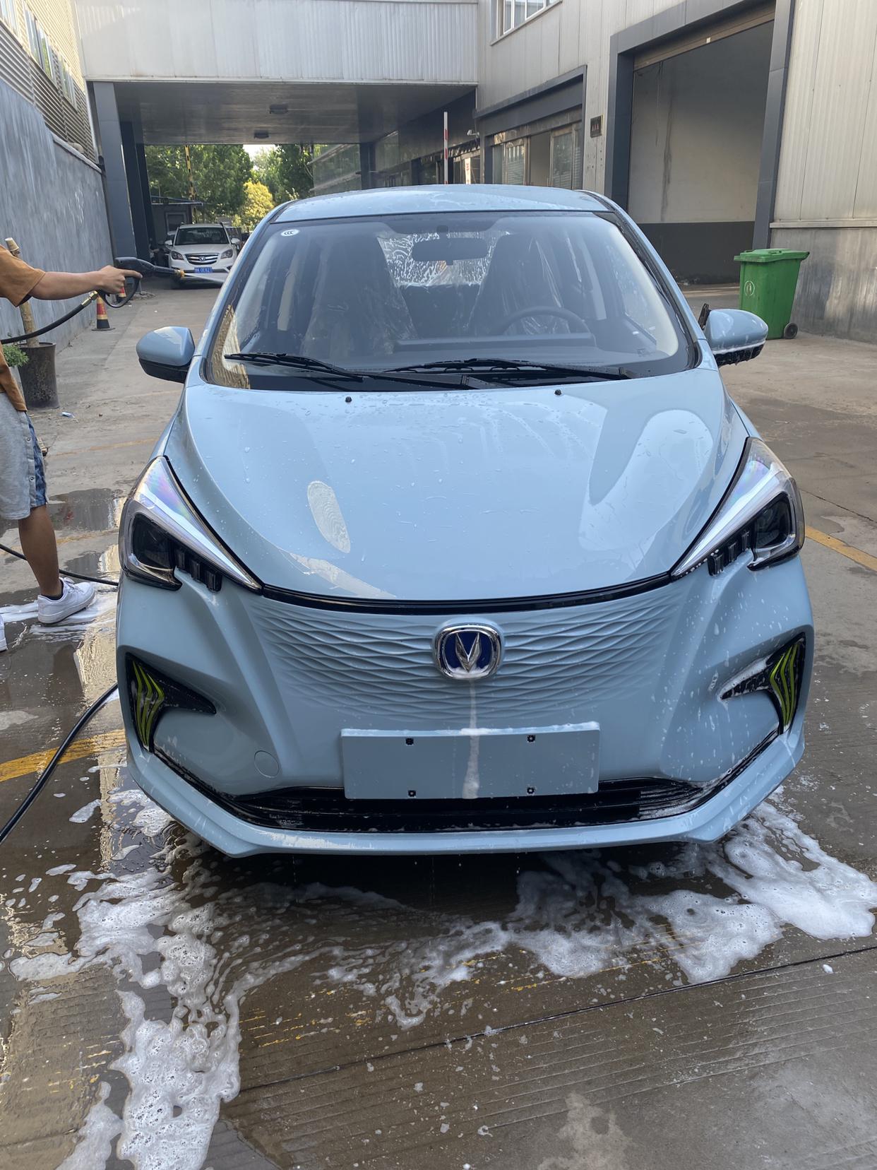 三月订的心动素雅蓝提车啦_奔奔e-star车友圈_懂车帝