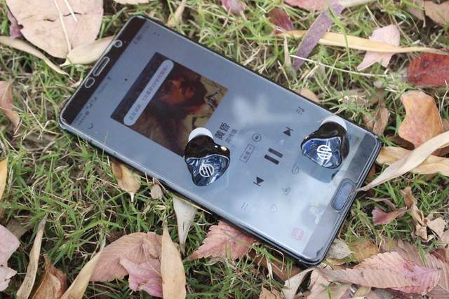 耳机也能有线无线随心变？真无线秒变有线耳机——BGVP Q2s评测