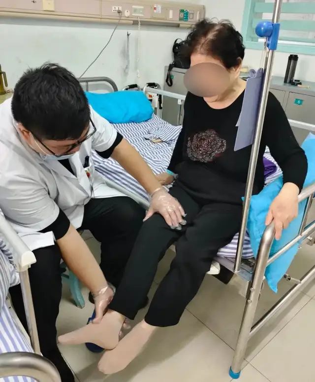 湘潭市中心医院：八旬老人股骨颈骨折 术后六小时重新站立