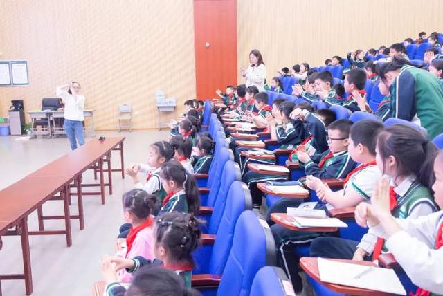 我为群众办实事｜湘潭县妇幼保健院营养健康知识主题讲座走进校园