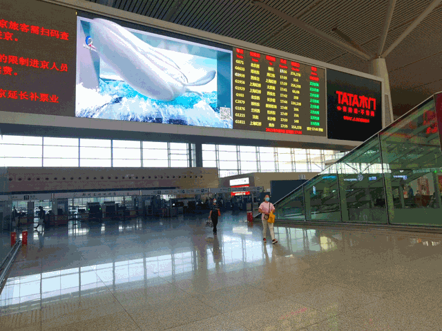 郑州北站站口图片